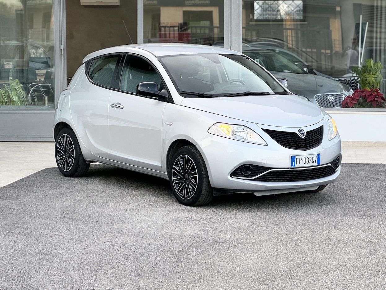 LANCIA - Ypsilon 3ª serie