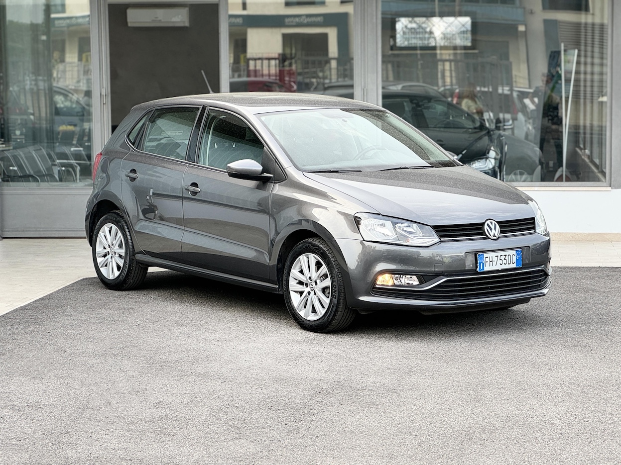 VOLKSWAGEN - Polo 5ª serie