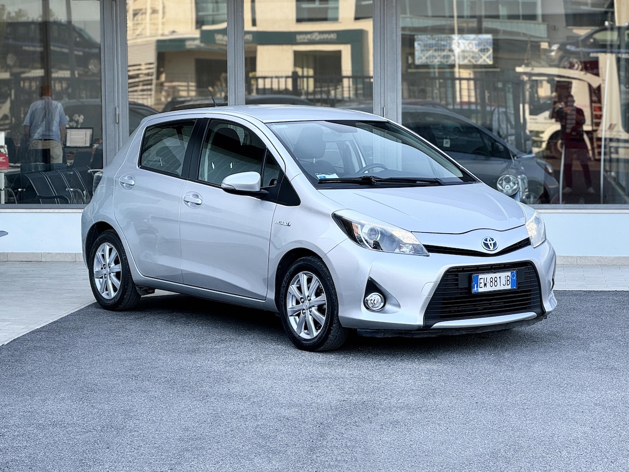 TOYOTA - Yaris 3ª serie