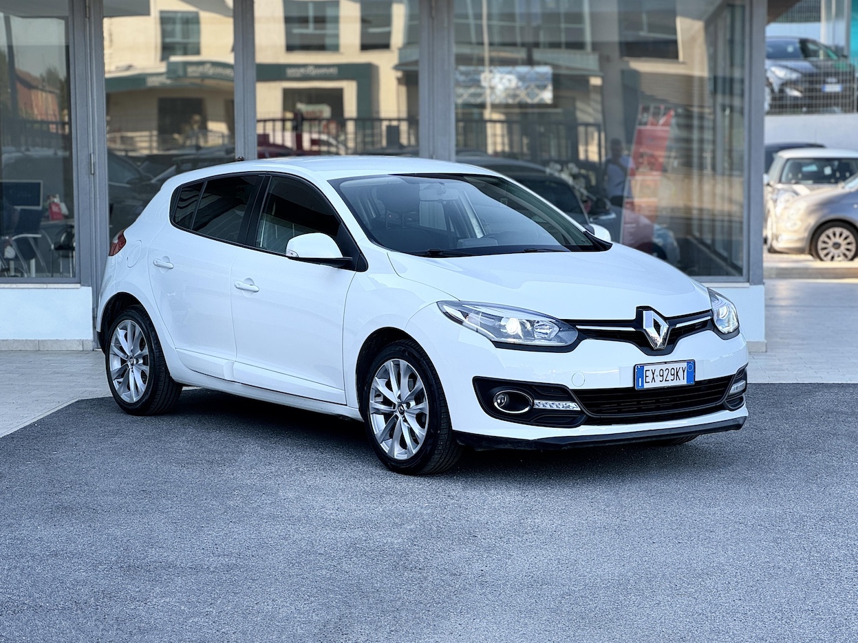 RENAULT - Mégane 3ª serie