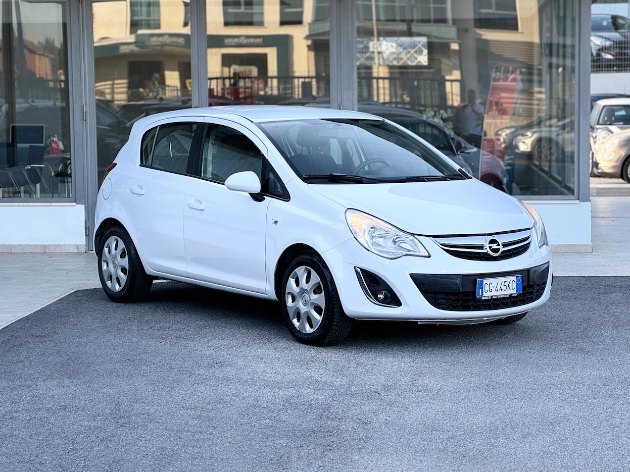 OPEL - Corsa 4ª serie