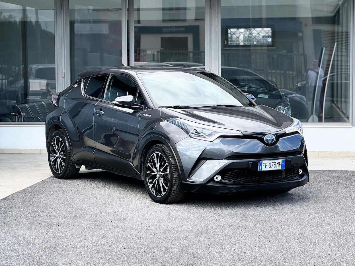 TOYOTA - C-HR