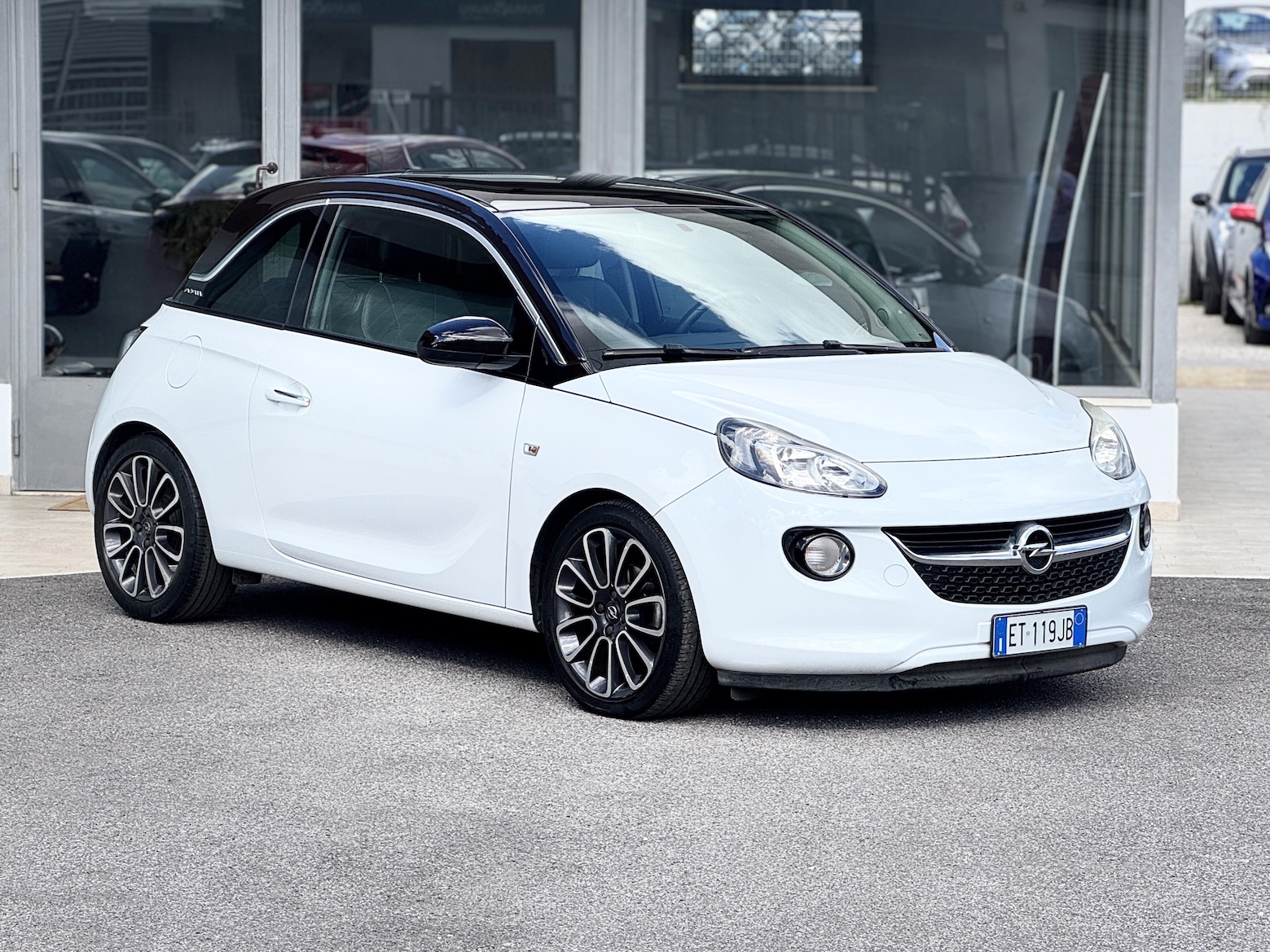 OPEL - Adam