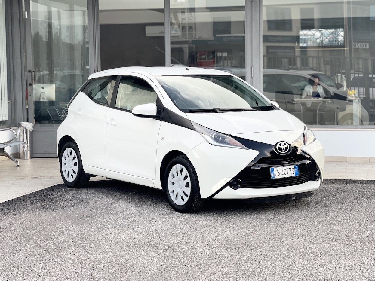 TOYOTA - Aygo 2ª serie