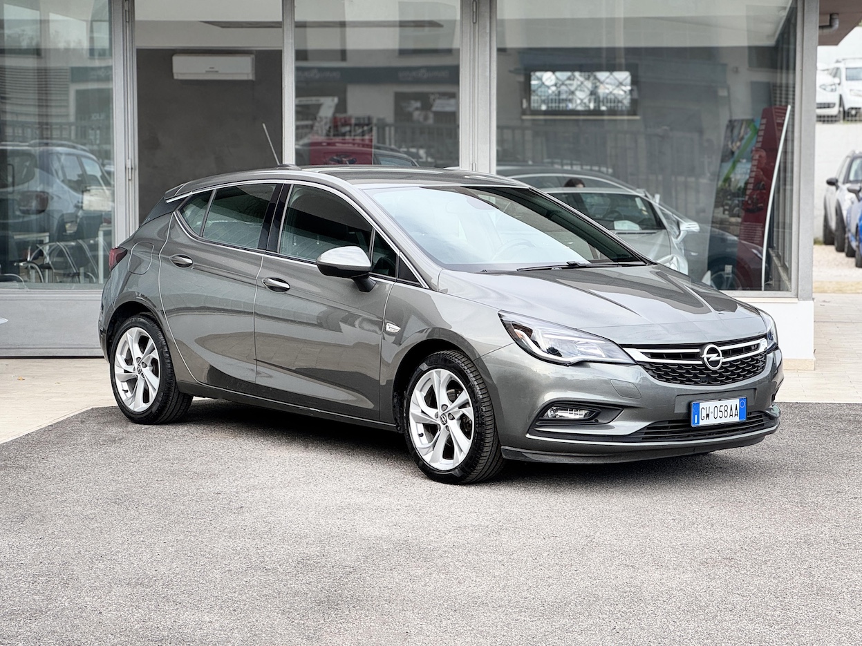 OPEL - Astra 5ª serie