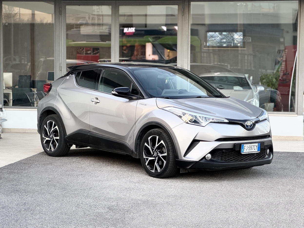 TOYOTA - C-HR