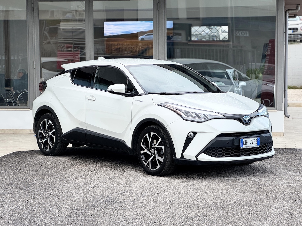 TOYOTA - C-HR