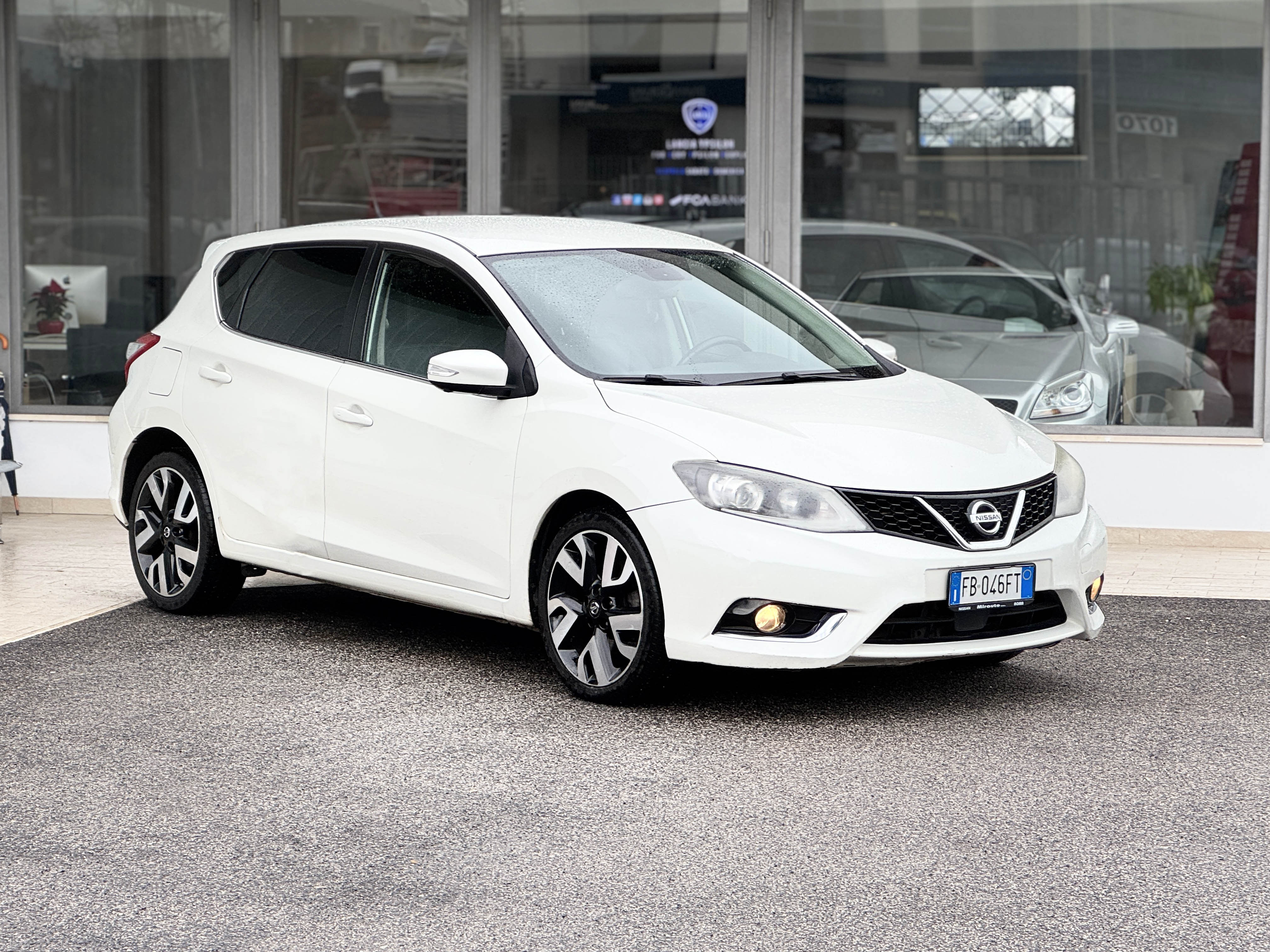 NISSAN - Pulsar