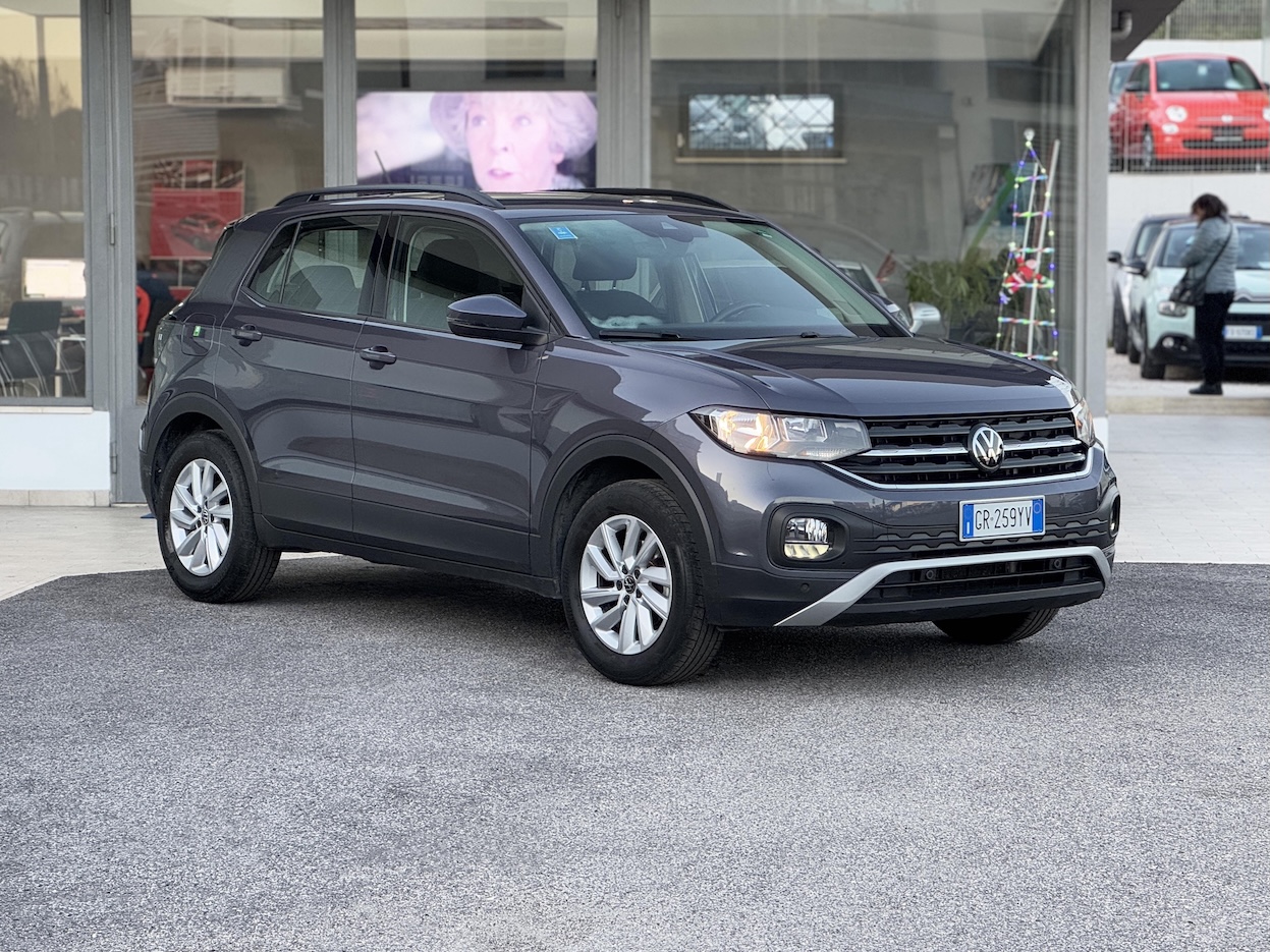 VOLKSWAGEN - T-Cross