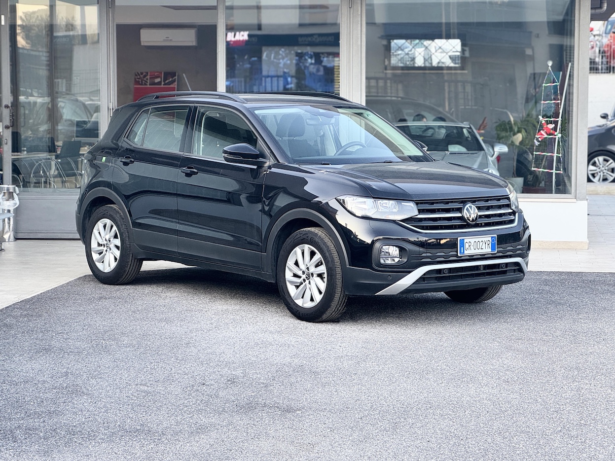 VOLKSWAGEN - T-Cross