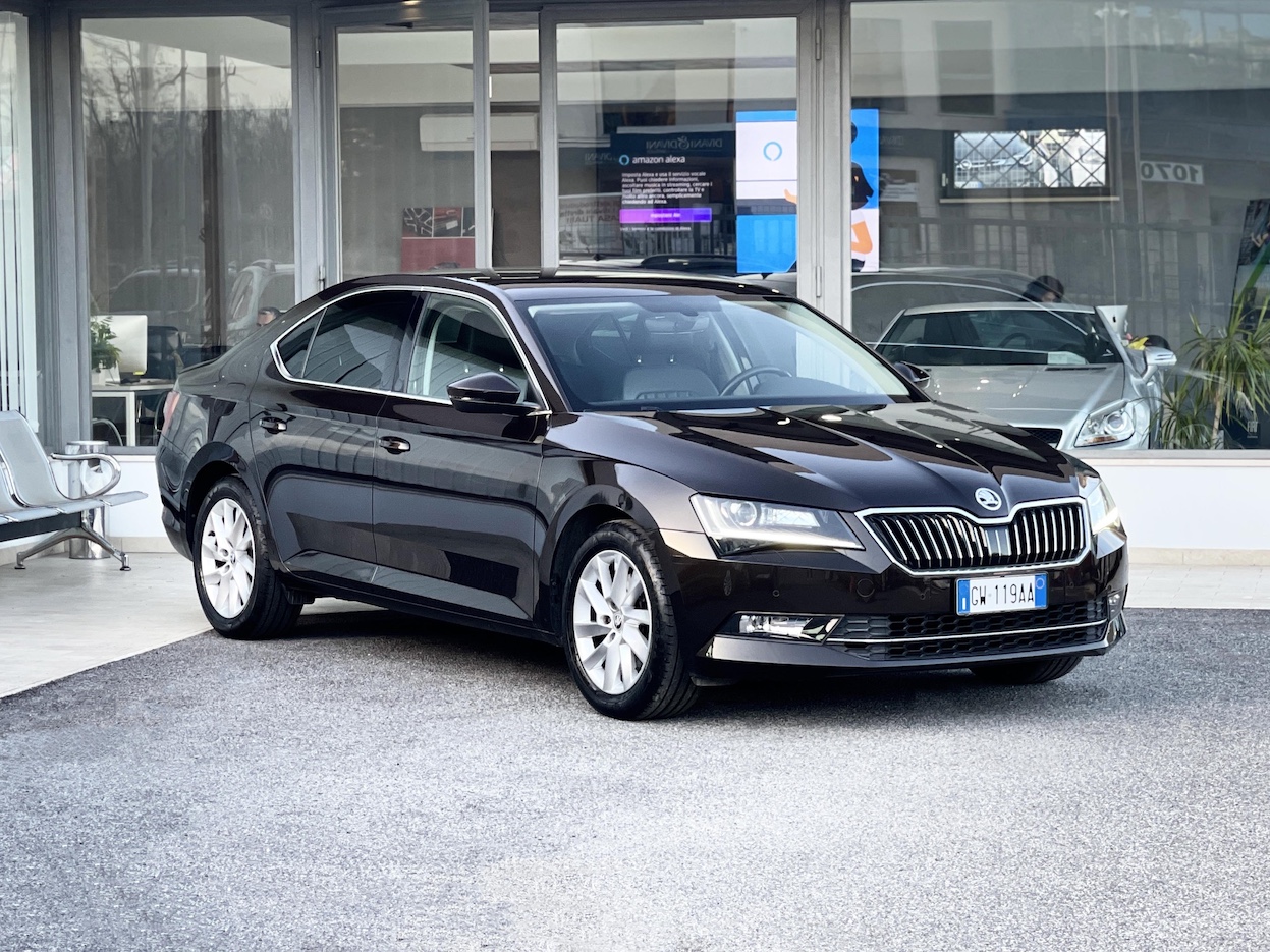 SKODA - Superb 3ª serie