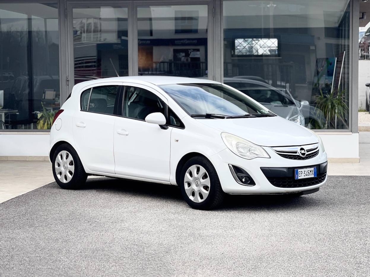 OPEL - Corsa 4ª serie