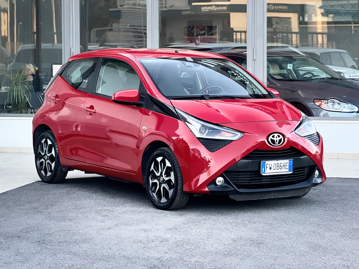 TOYOTA - Aygo 2ª serie