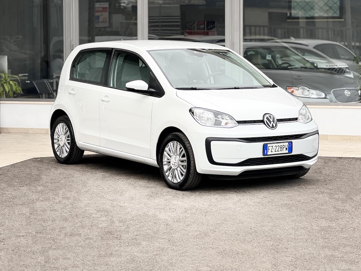 VOLKSWAGEN - up!